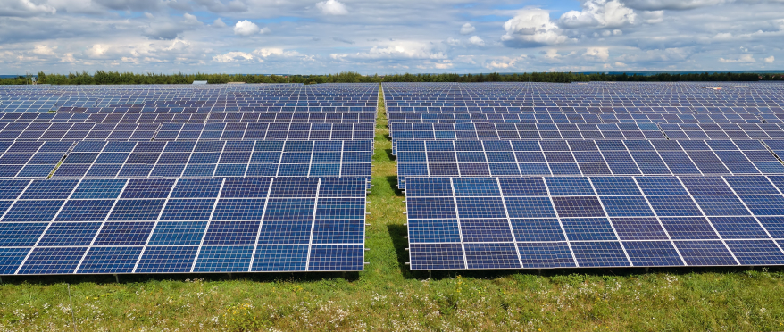 Alternatív energia az AsstrA-val: Napelemek szállítása Lengyelországból Ukrajnába